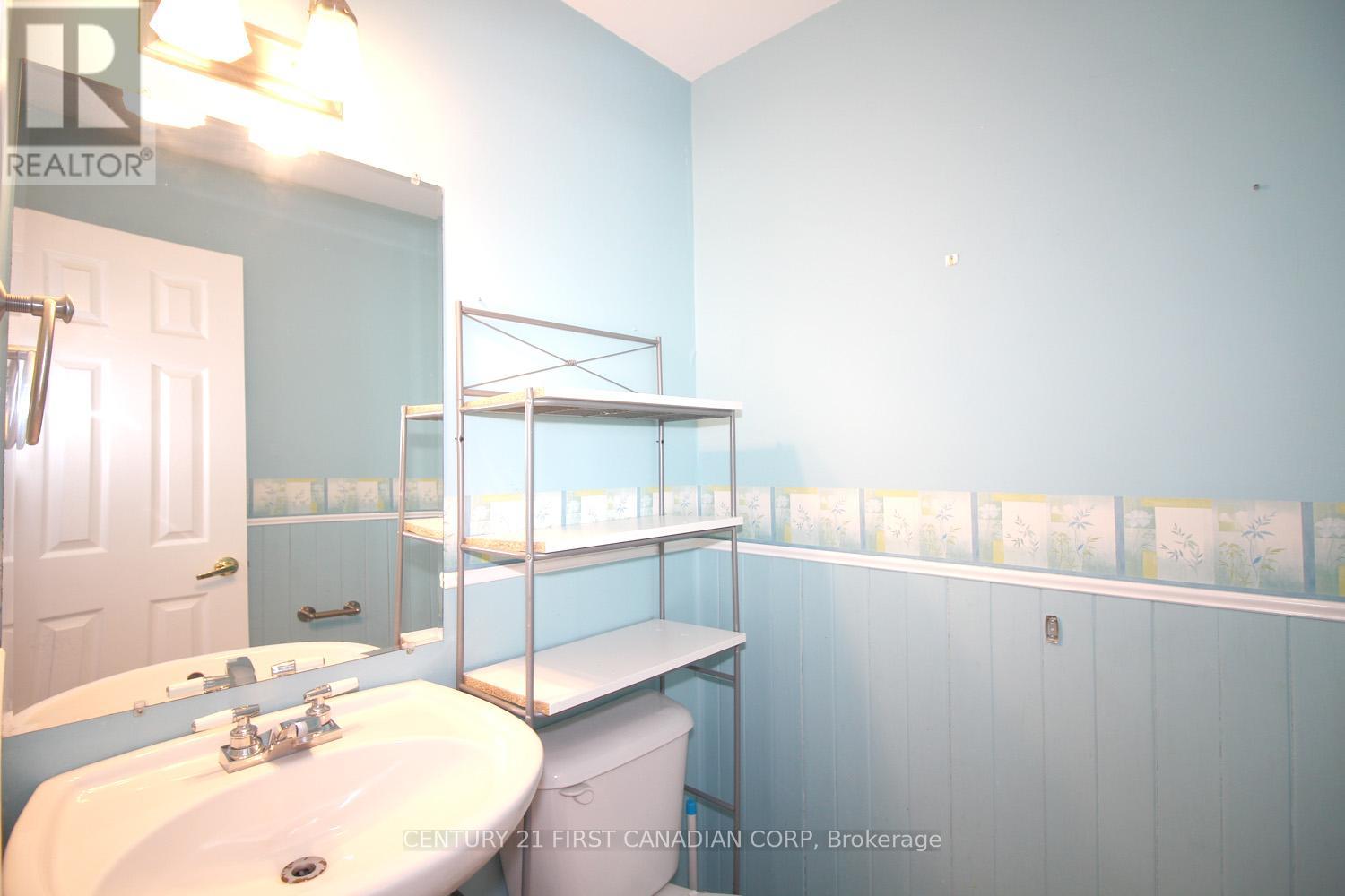 21 - 1460 Limberlost Road, London North, Ontario  N6G 2C6 - Photo 10 - X12841042