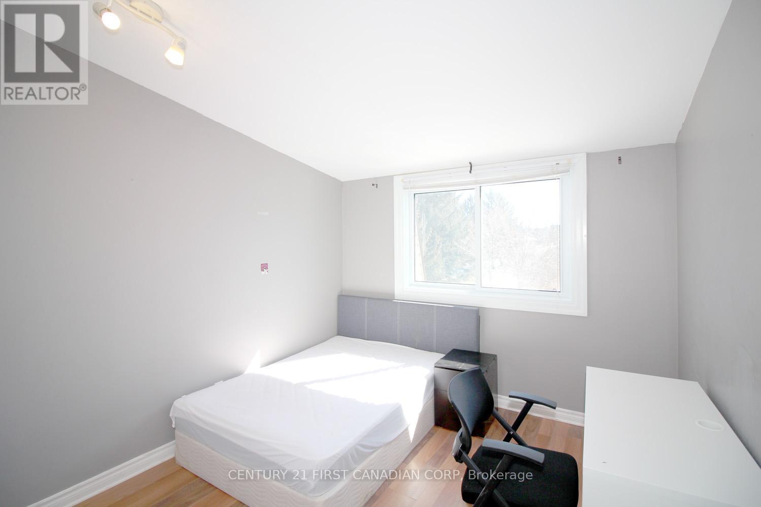 21 - 1460 Limberlost Road, London North, Ontario  N6G 2C6 - Photo 12 - X12841042