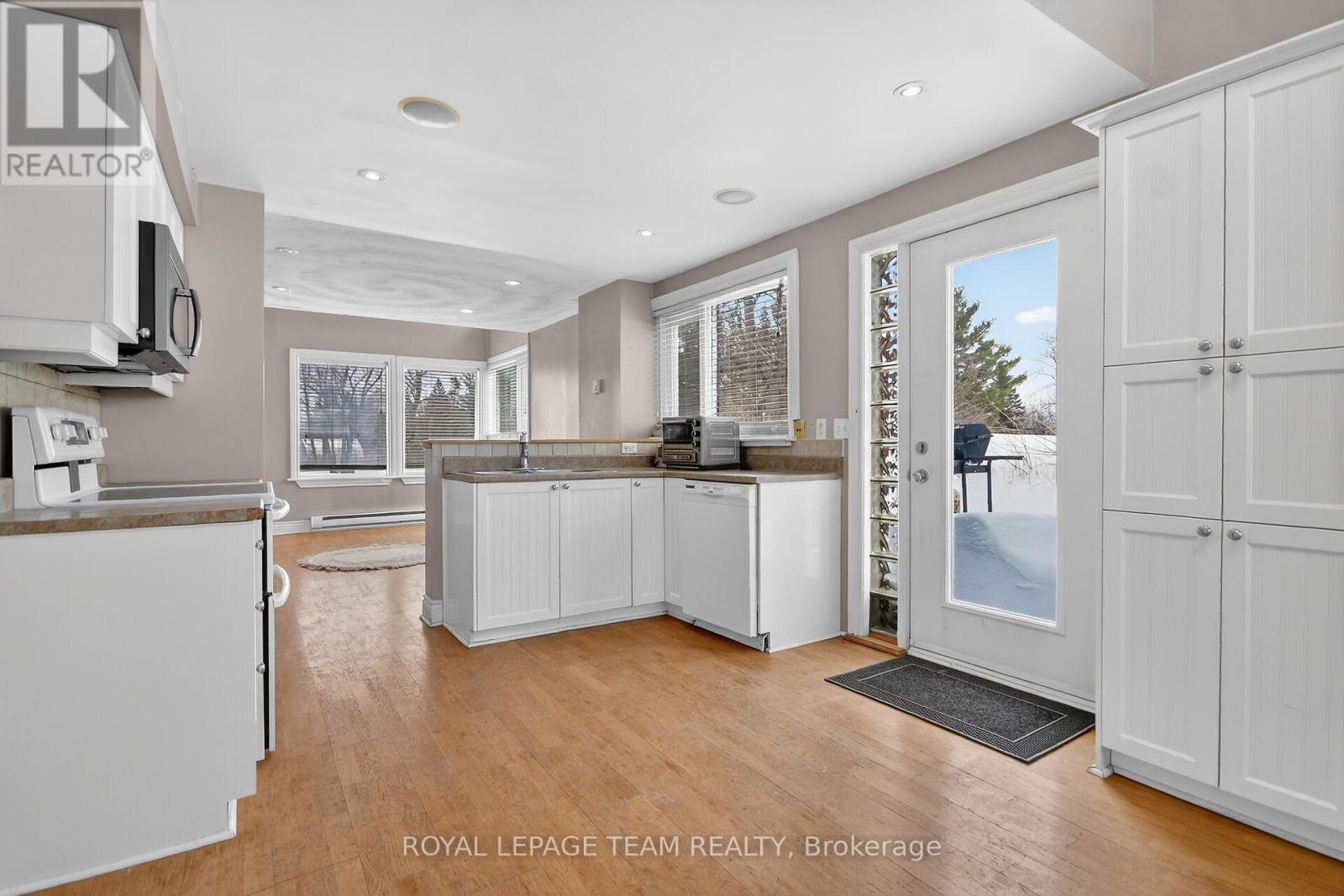 5965 Rideau Valley Drive N, Ottawa, Ontario  K4M 1B3 - Photo 9 - X12841056