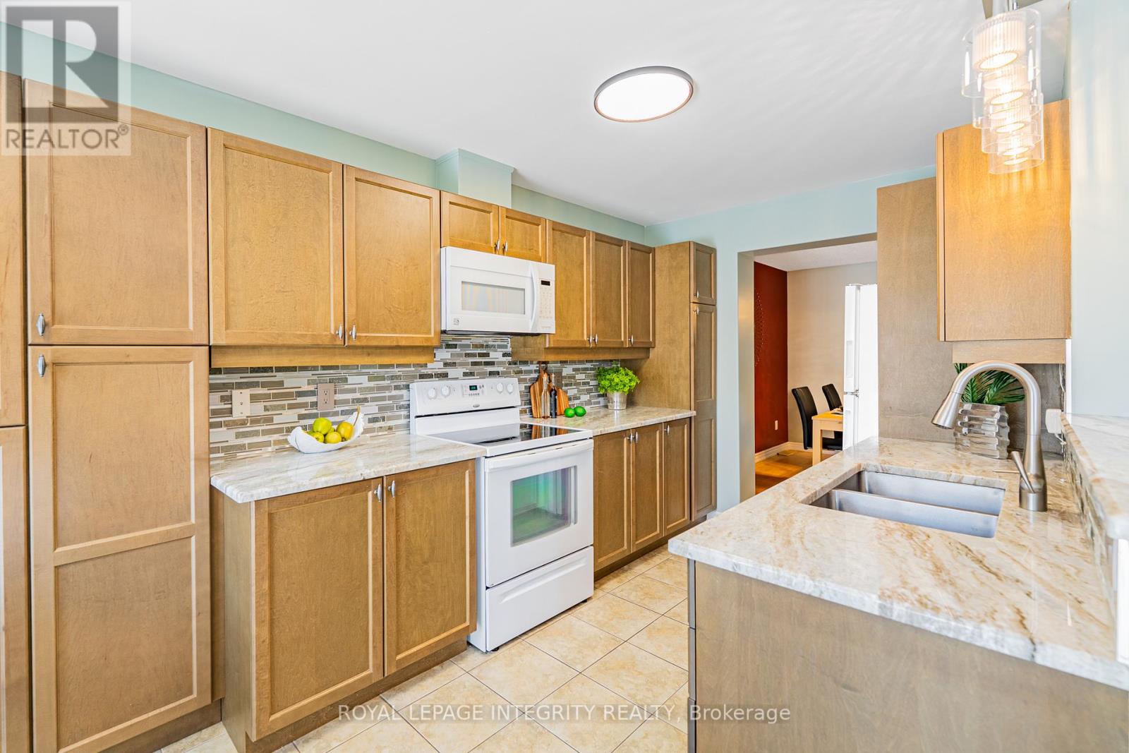 313 Glenbrae Avenue, Ottawa, Ontario  K2W 0B9 - Photo 13 - X12841120