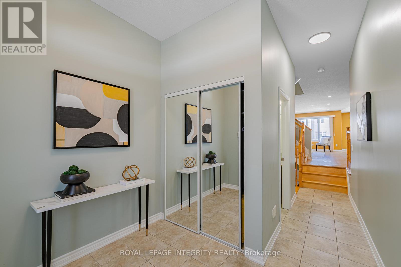 313 Glenbrae Avenue, Ottawa, Ontario  K2W 0B9 - Photo 4 - X12841120