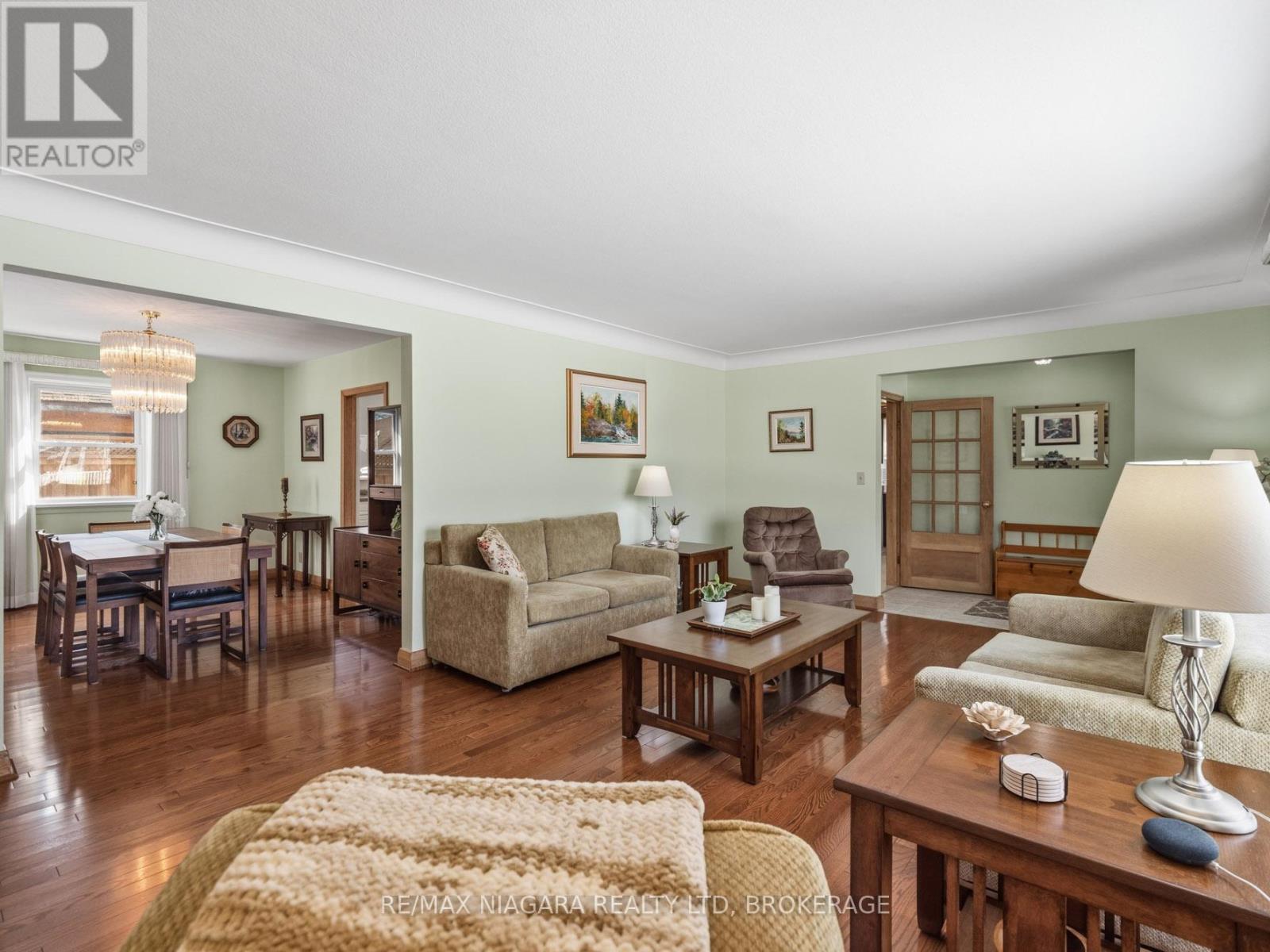 3488 Marion Avenue, Niagara Falls, Ontario  L2J 2V8 - Photo 10 - X12841088