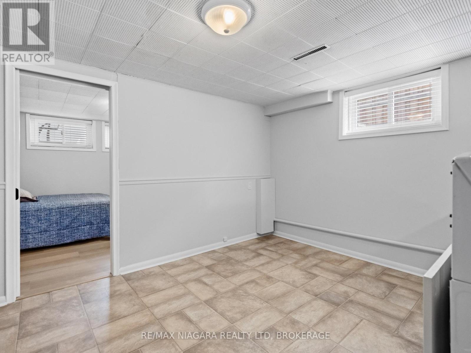 3488 Marion Avenue, Niagara Falls, Ontario  L2J 2V8 - Photo 34 - X12841088