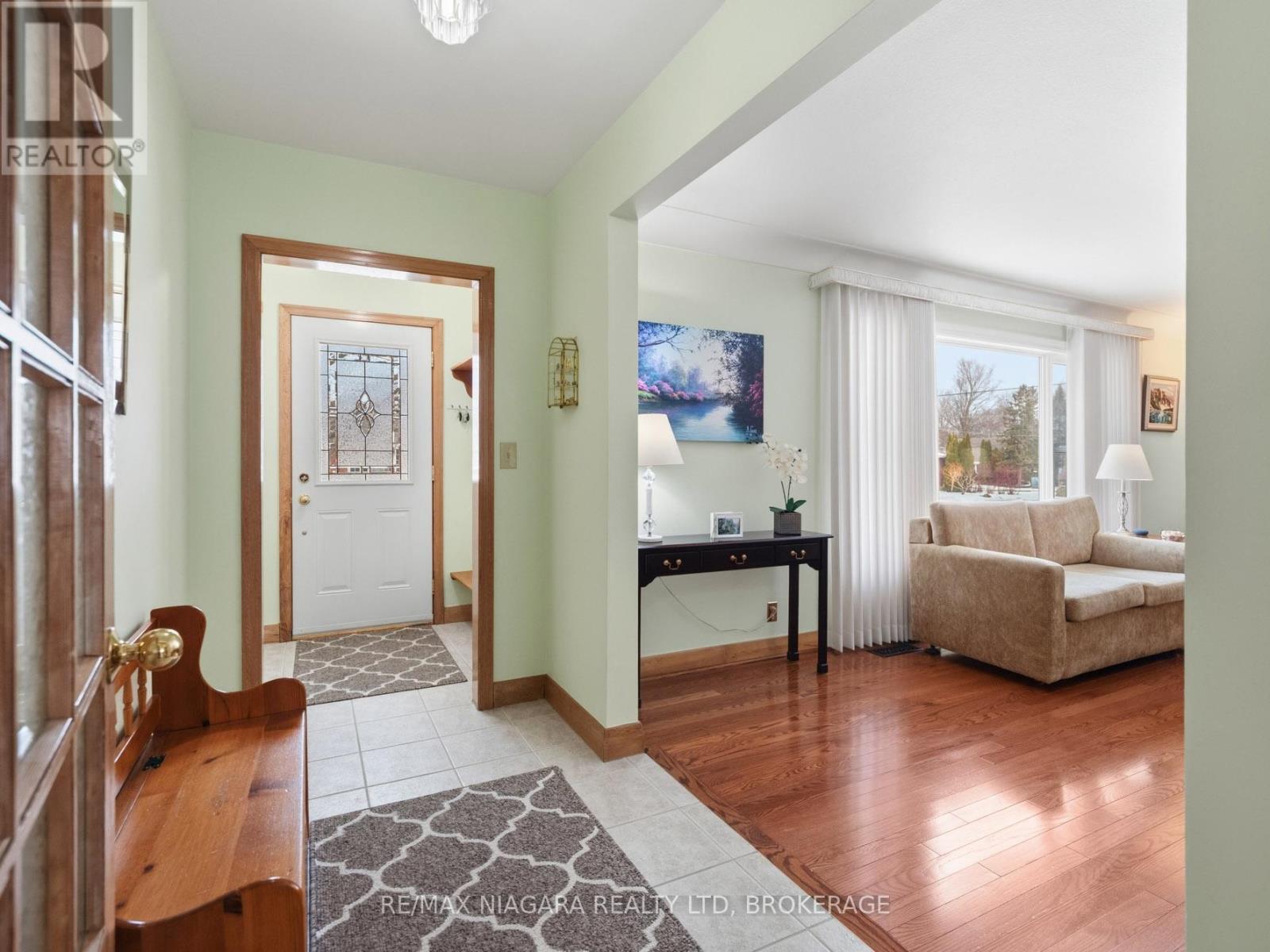 3488 Marion Avenue, Niagara Falls, Ontario  L2J 2V8 - Photo 6 - X12841088