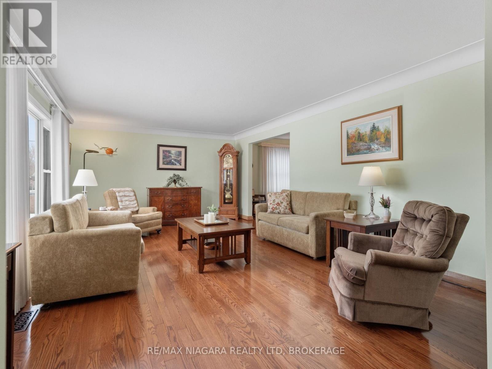 3488 Marion Avenue, Niagara Falls, Ontario  L2J 2V8 - Photo 7 - X12841088