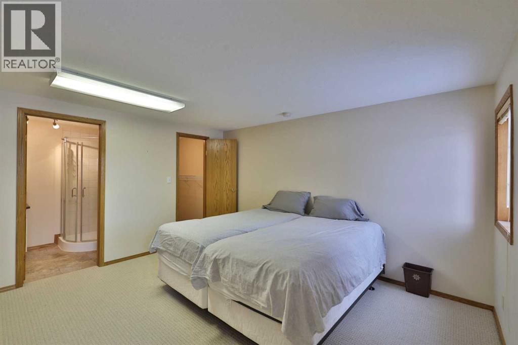 6804 42a Avenue, Camrose, Alberta  T4V 3S4 - Photo 36 - A2289700