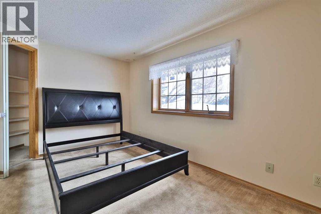 6804 42a Avenue, Camrose, Alberta  T4V 3S4 - Photo 39 - A2289700