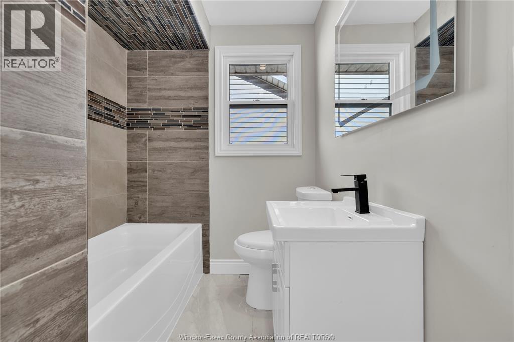 1708 St. Luke, Windsor, Ontario  N8Y 3N6 - Photo 12 - 26004394