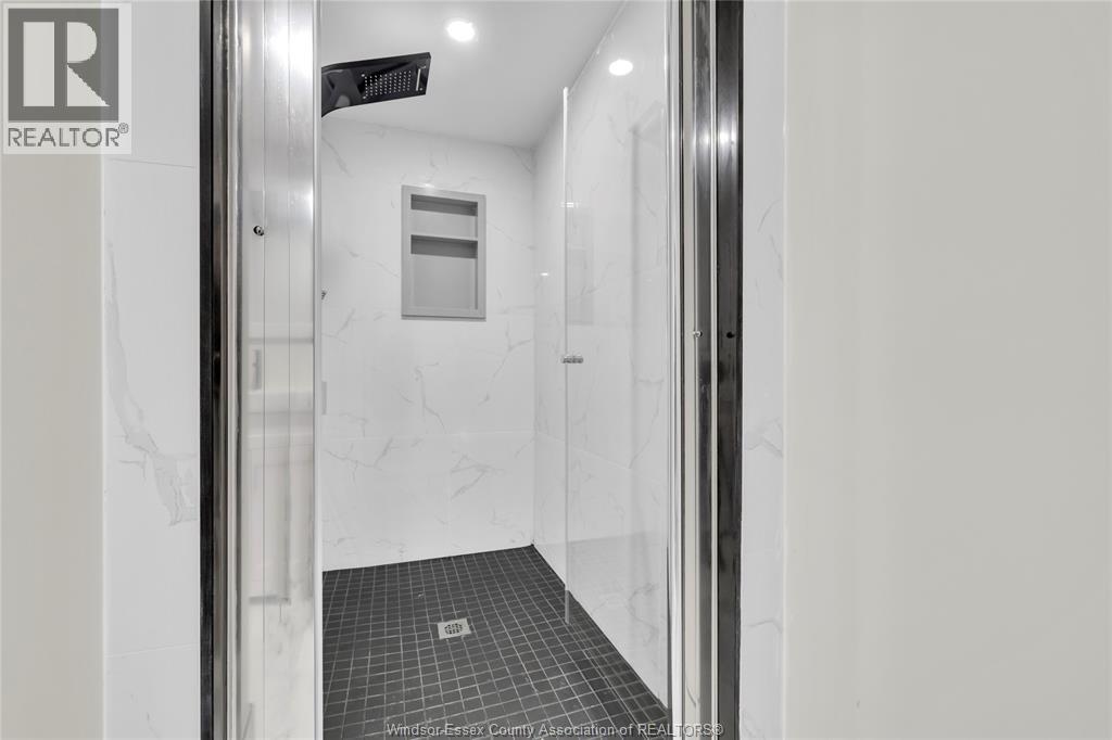 1708 St. Luke, Windsor, Ontario  N8Y 3N6 - Photo 25 - 26004394