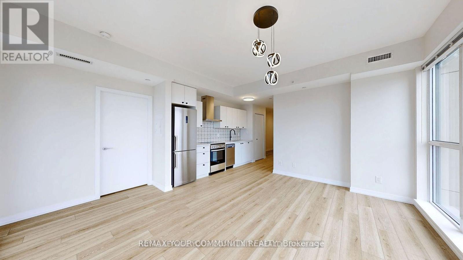 2104 - 51 East Liberty Street, Toronto, Ontario  M6K 3P8 - Photo 2 - C12841022