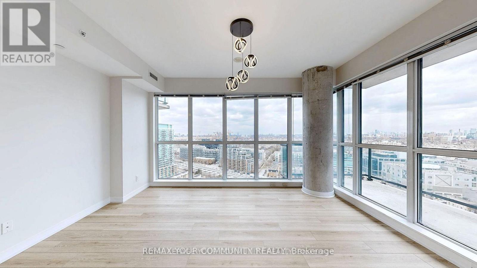 2104 - 51 East Liberty Street, Toronto, Ontario  M6K 3P8 - Photo 5 - C12841022