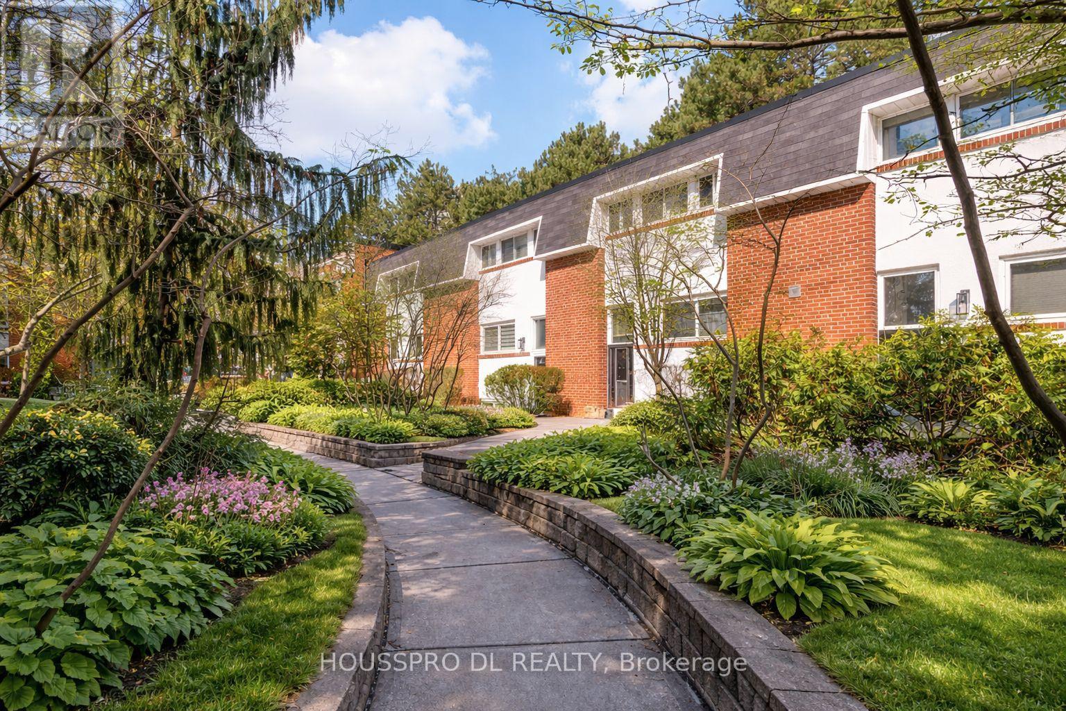 17 - 90 George Henry Boulevard, Toronto, Ontario  M2J 1E7 - Photo 2 - C12841040