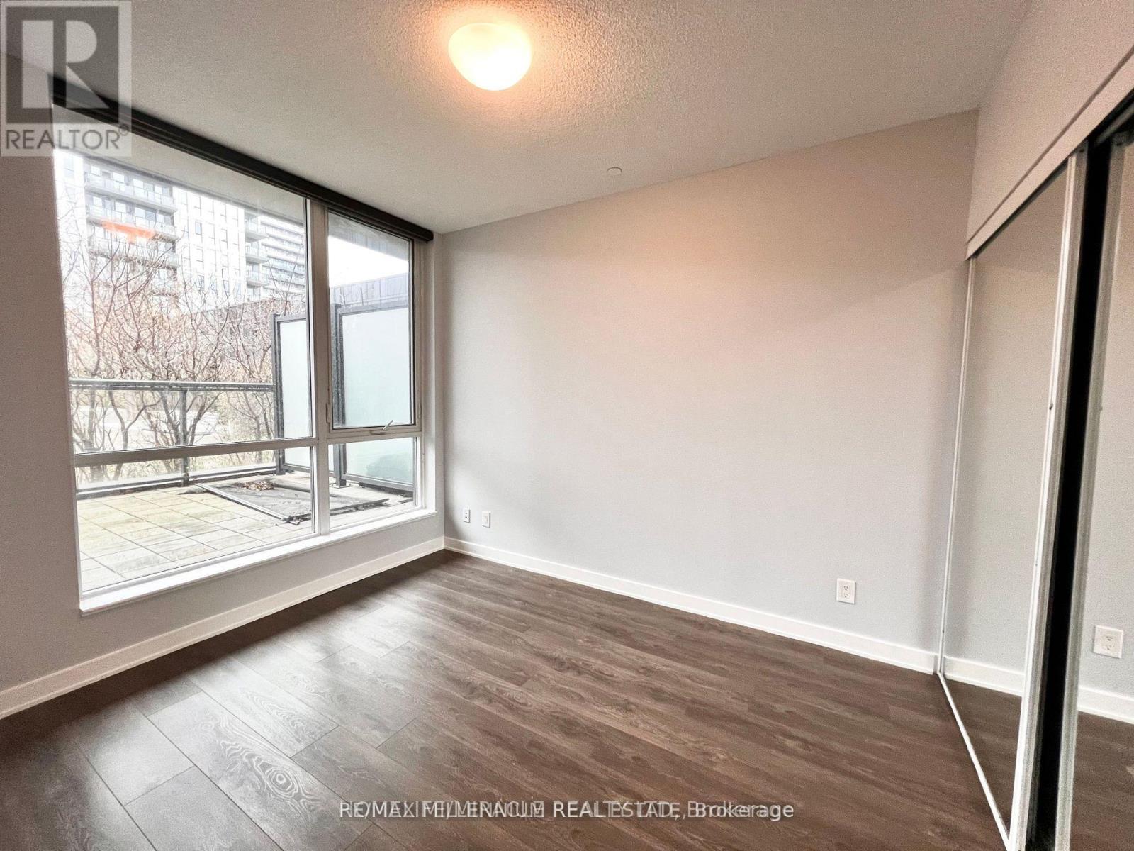 402 - 55 Regent Park Boulevard, Toronto, Ontario  M5A 3H6 - Photo 18 - C12841138