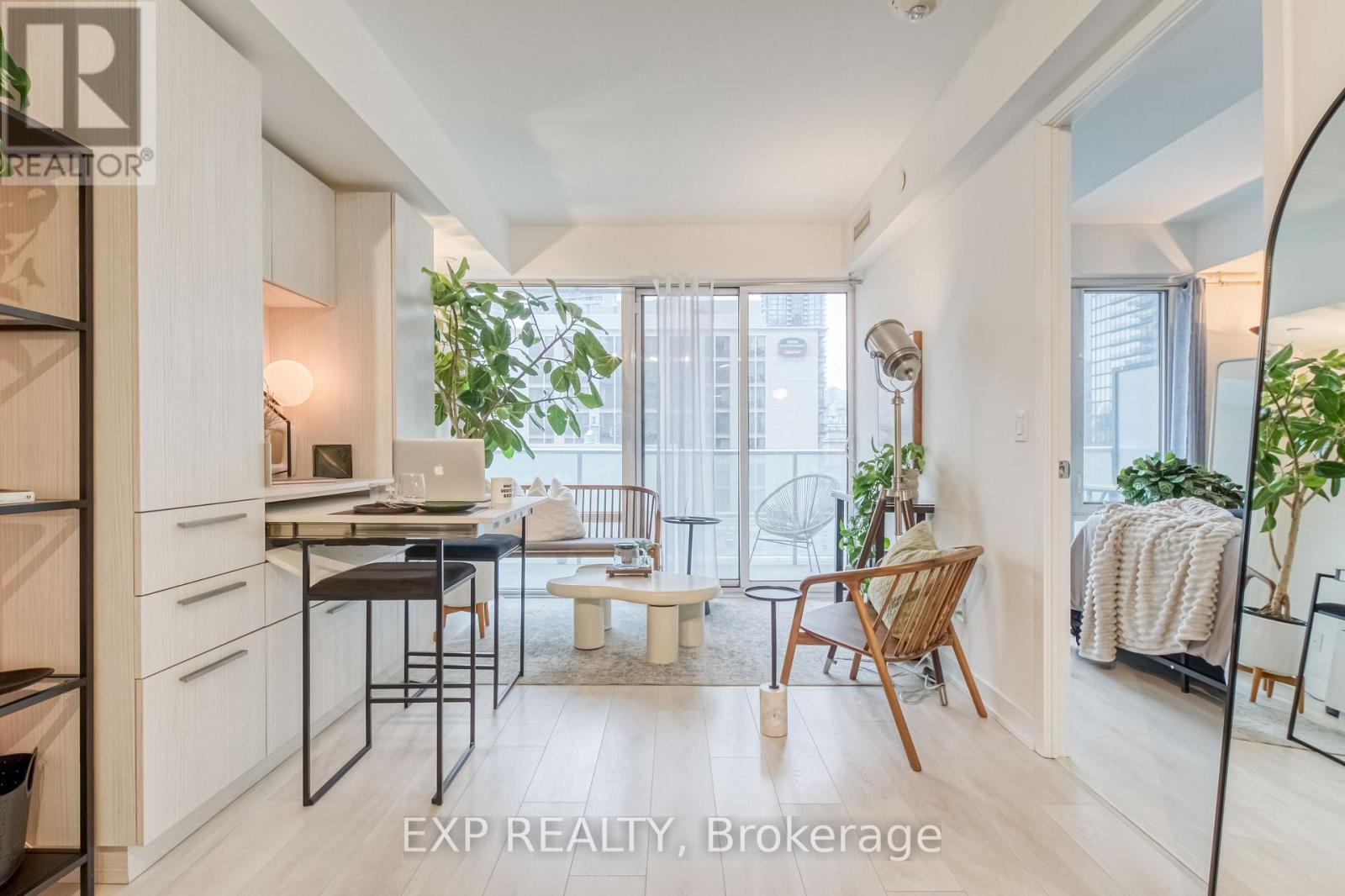 911 - 501 Yonge Street, Toronto, Ontario  M4Y 0G8 - Photo 12 - C12841152