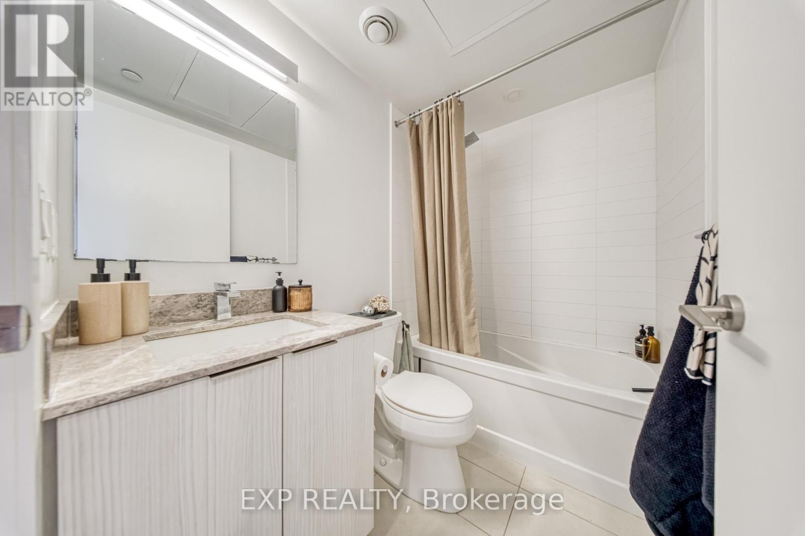 911 - 501 Yonge Street, Toronto, Ontario  M4Y 0G8 - Photo 24 - C12841152