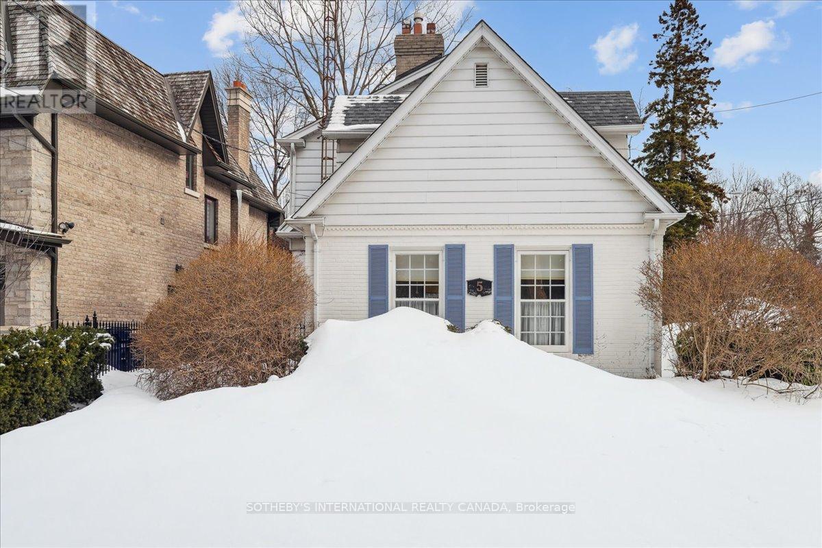 5 Moorehill Drive, Toronto, Ontario  M4G 1A2 - Photo 36 - C12841244