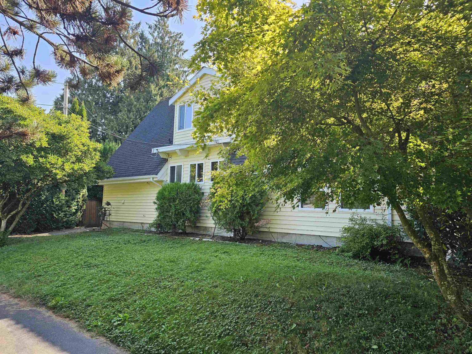 19850 48 Avenue, Langley, British Columbia  V3A 3L1 - Photo 3 - R3049740