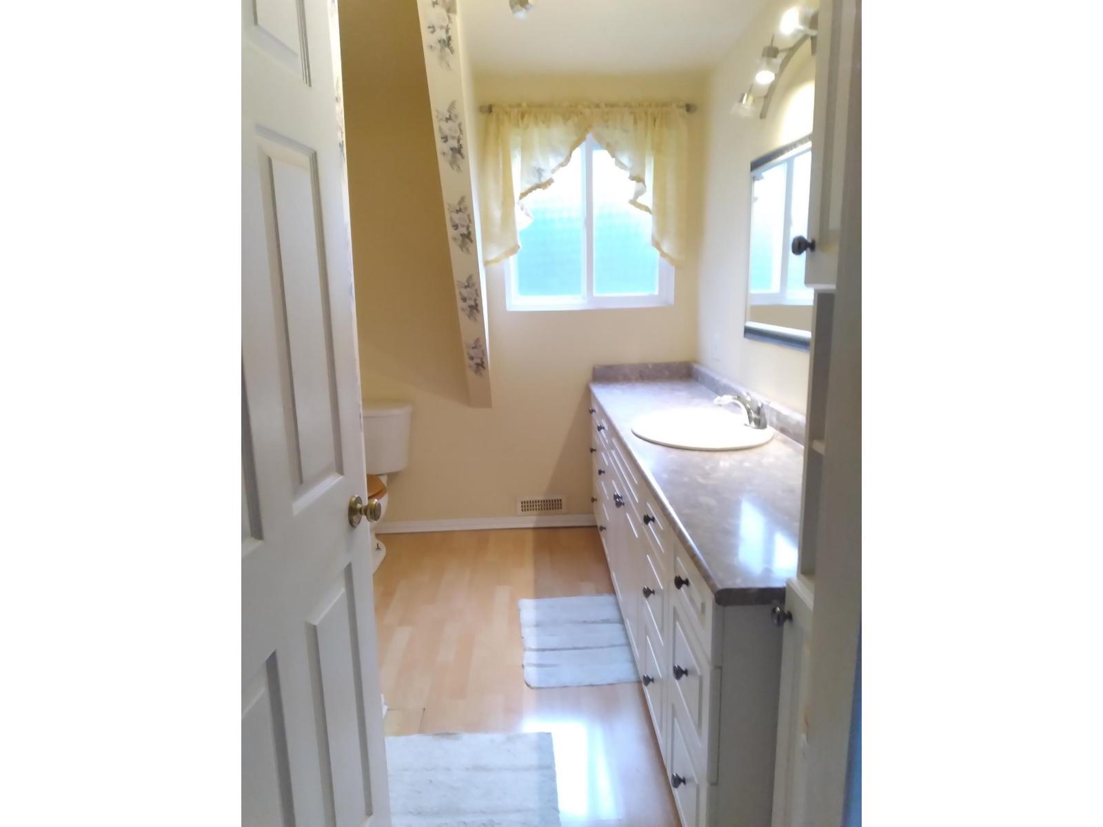 19850 48 Avenue, Langley, British Columbia  V3A 3L1 - Photo 31 - R3049740