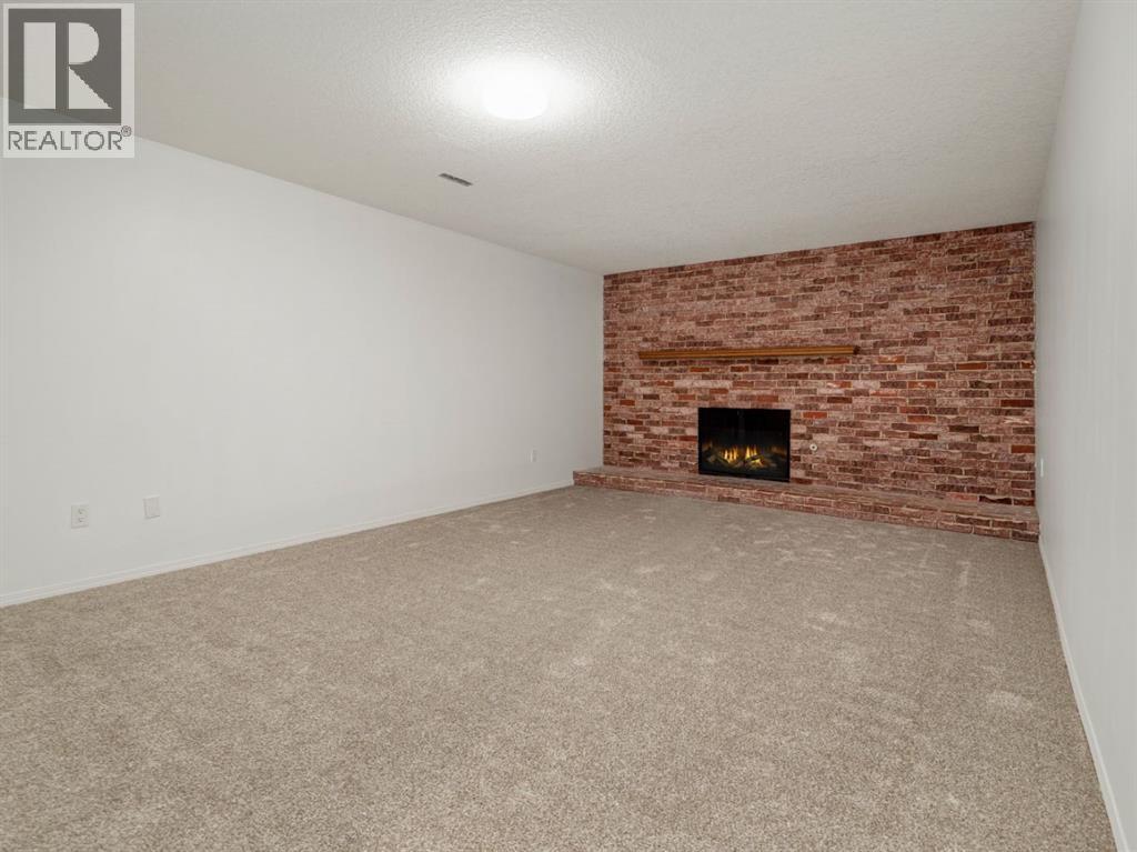 233 8 Street W, Cardston, Alberta  T0K 0K0 - Photo 26 - A2286901