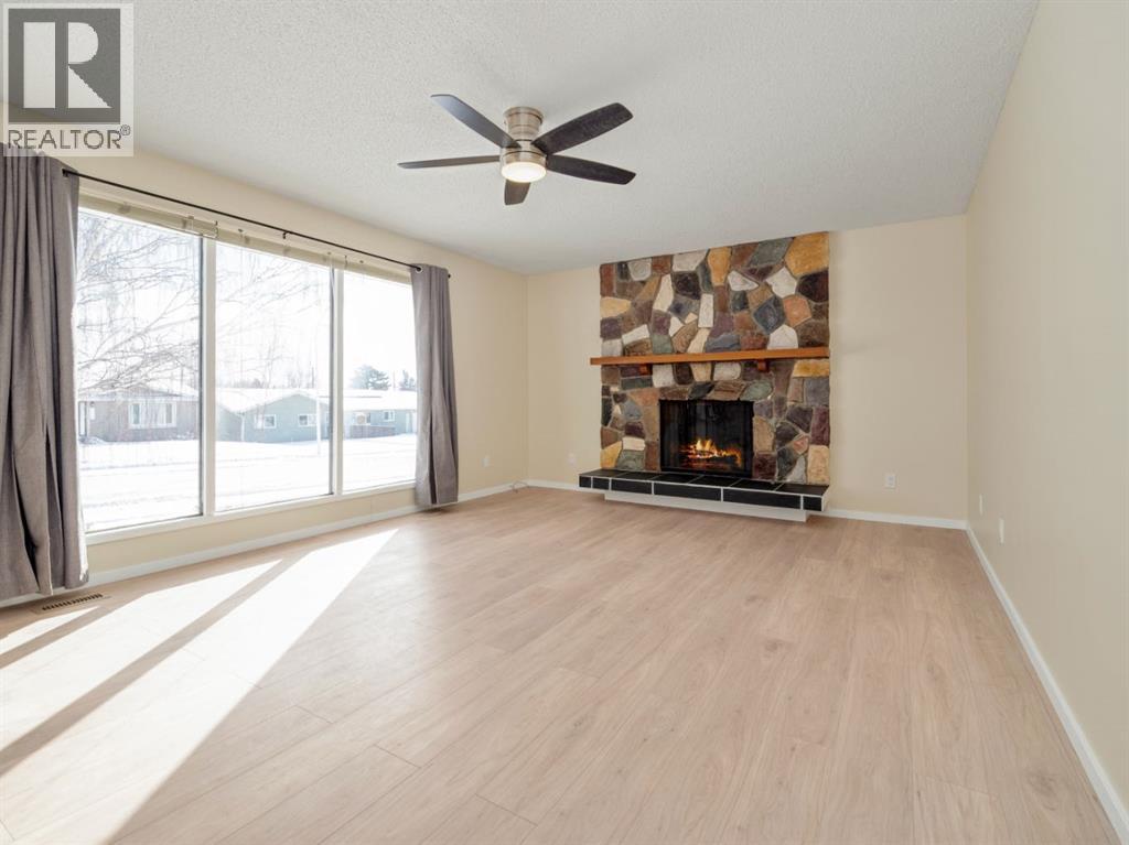 233 8 Street W, Cardston, Alberta  T0K 0K0 - Photo 6 - A2286901