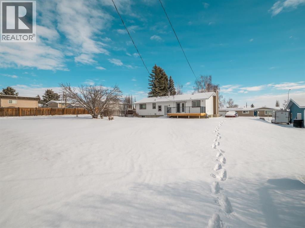 233 8 Street W, Cardston, Alberta  T0K 0K0 - Photo 33 - A2286901