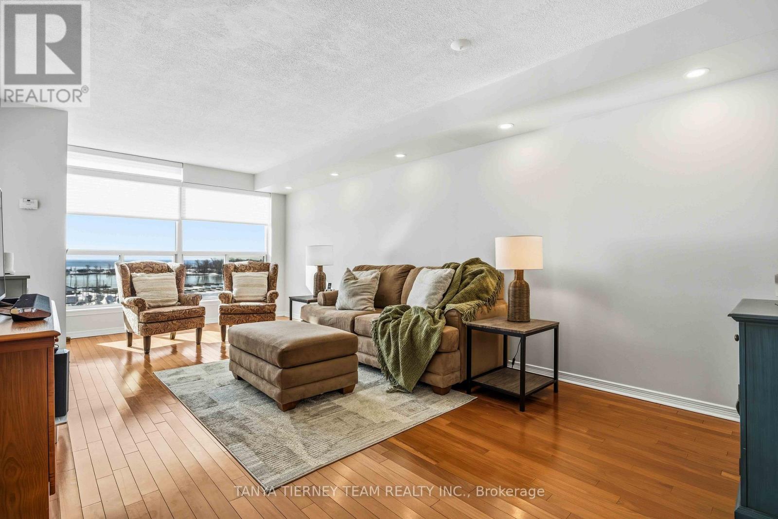 903 - 340 Watson Street W, Whitby, Ontario  L1N 9G1 - Photo 10 - E12841102