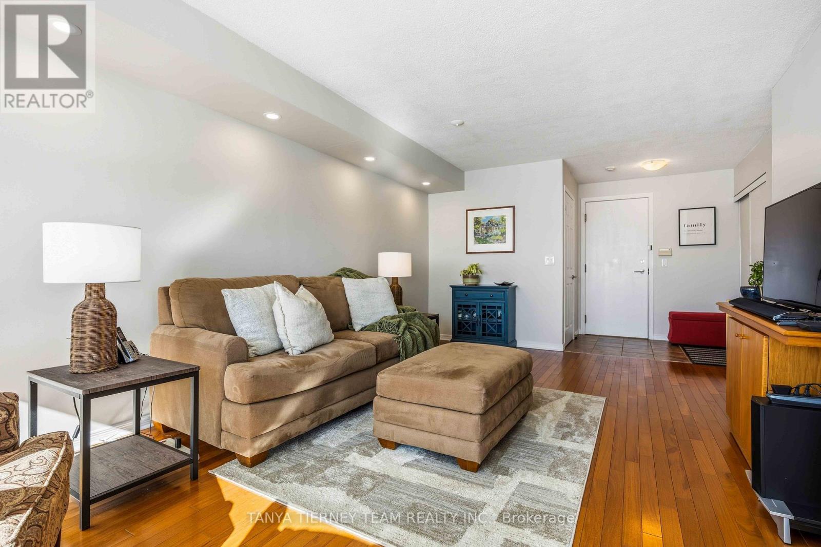 903 - 340 Watson Street W, Whitby, Ontario  L1N 9G1 - Photo 14 - E12841102