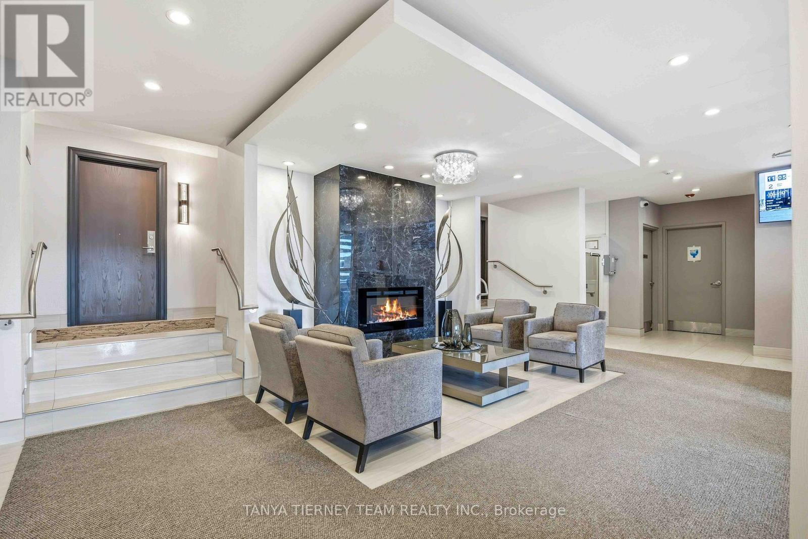 903 - 340 Watson Street W, Whitby, Ontario  L1N 9G1 - Photo 5 - E12841102