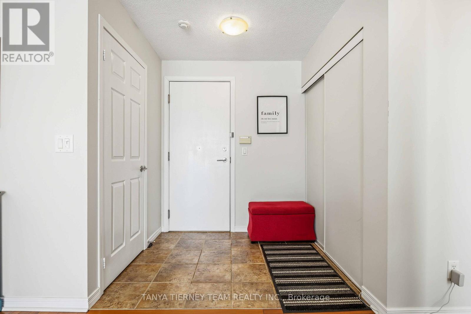 903 - 340 Watson Street W, Whitby, Ontario  L1N 9G1 - Photo 9 - E12841102