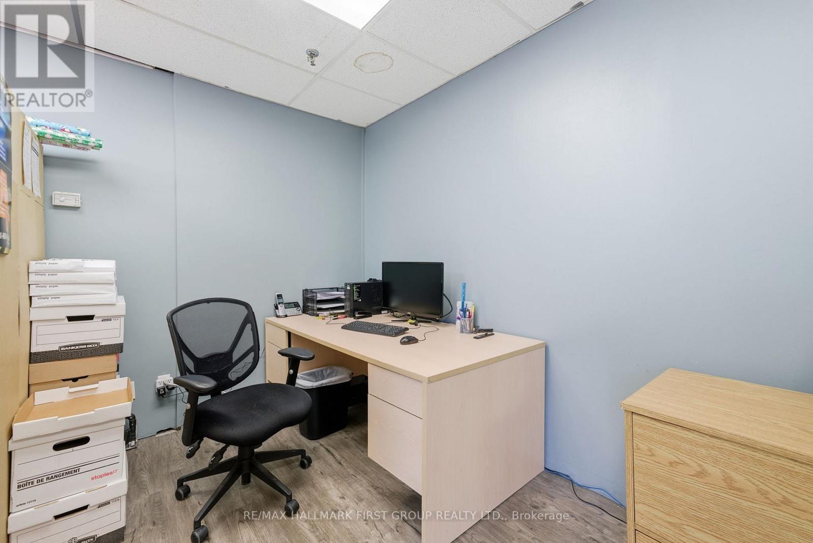 #30 - 1730 Mcpherson Court, Pickering (Brock Industrial), Ontario  L1W 3E6 - Photo 15 - E12841132