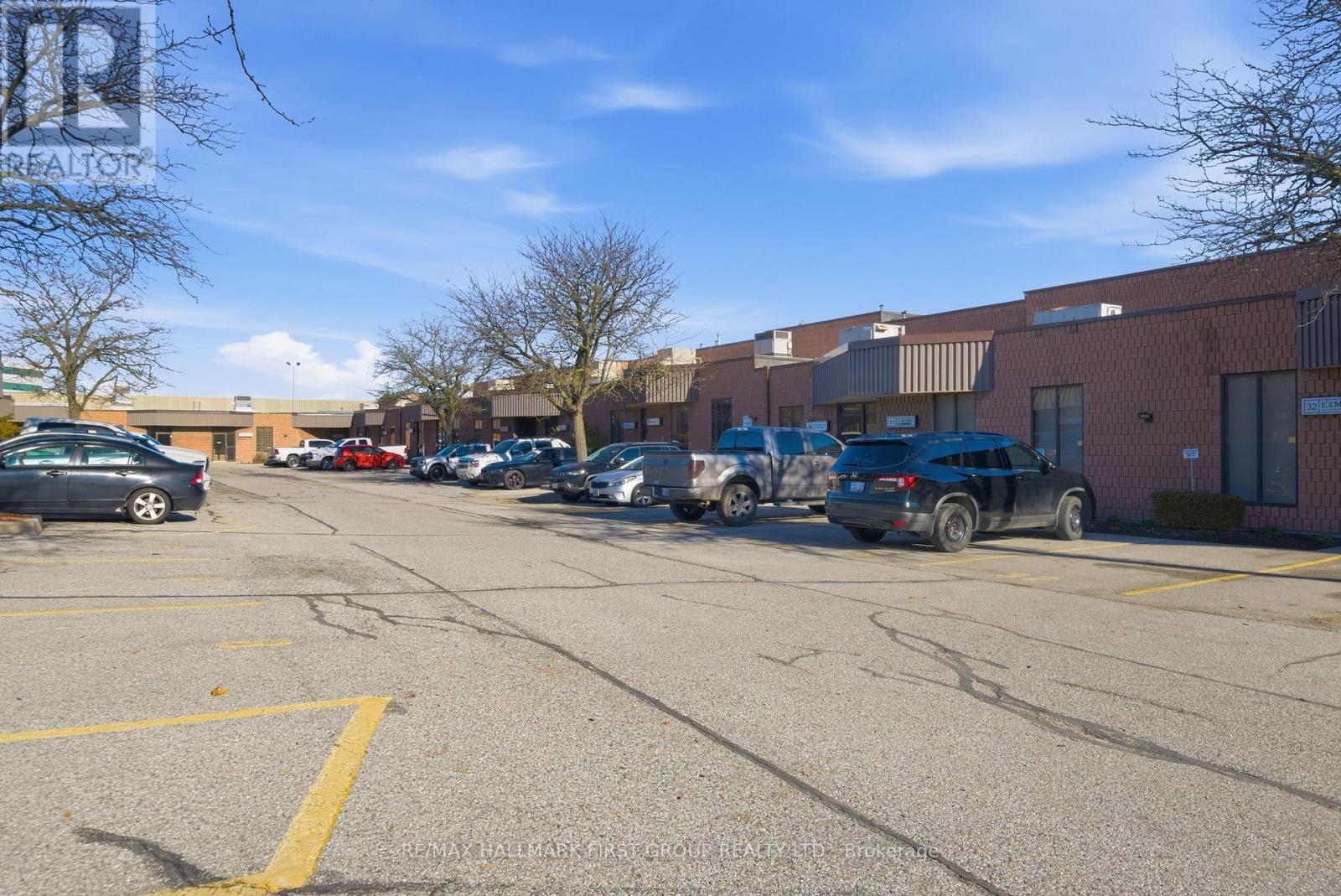 #30 - 1730 Mcpherson Court, Pickering (Brock Industrial), Ontario  L1W 3E6 - Photo 2 - E12841132