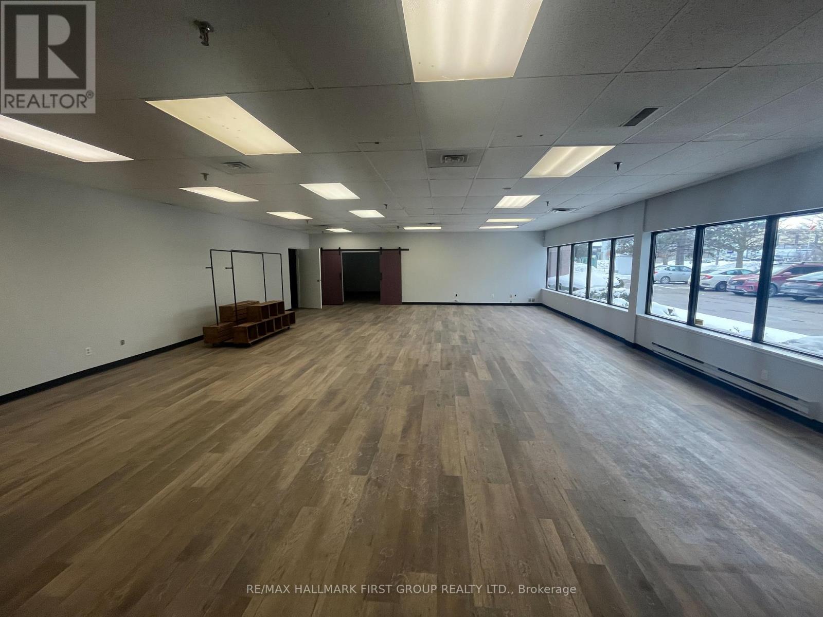 293 Clements Road W, Ajax, Ontario  L1S 3W7 - Photo 2 - E12841148