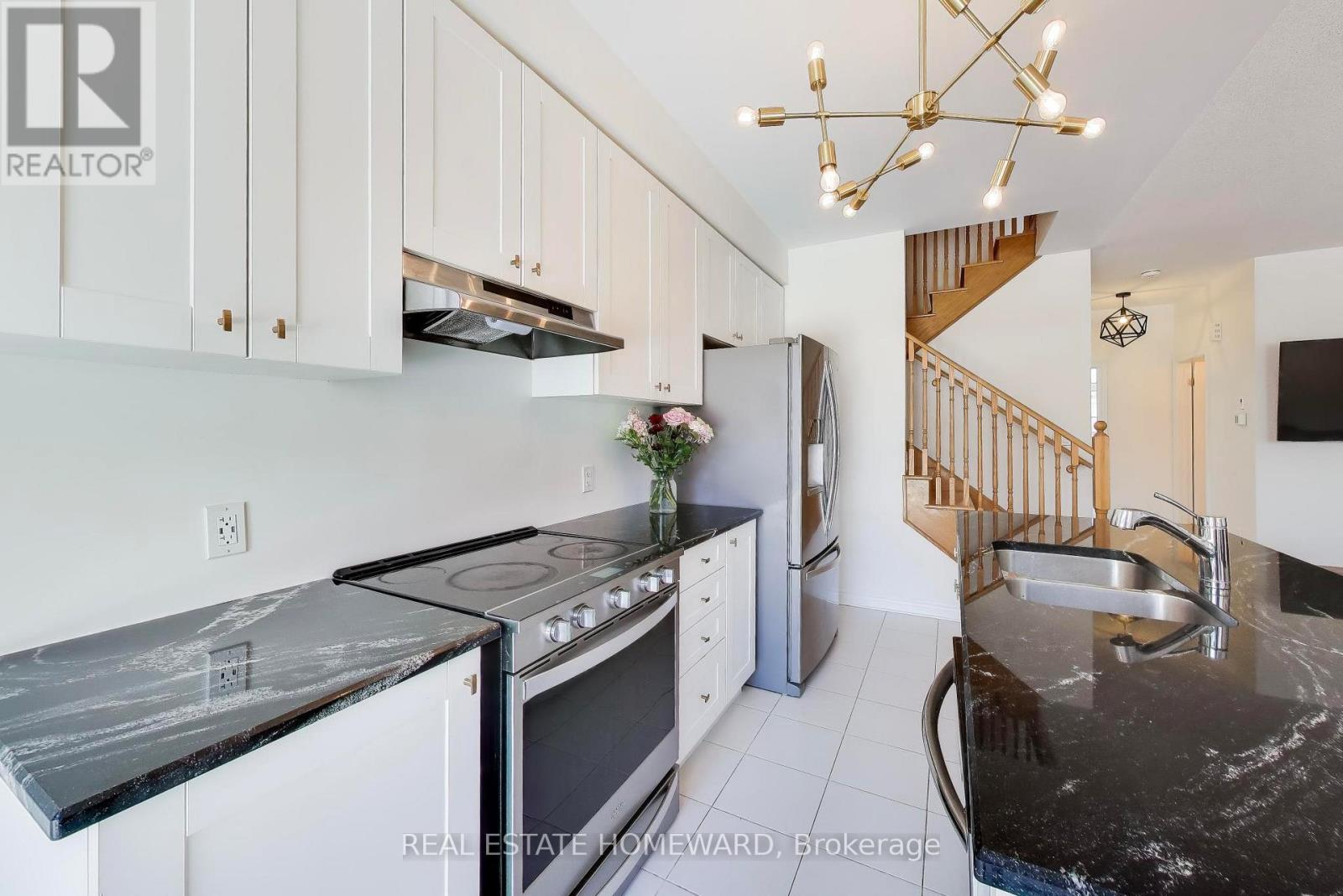 2608 Cerise Manor, Pickering, Ontario  L1X 0G8 - Photo 10 - E12841252