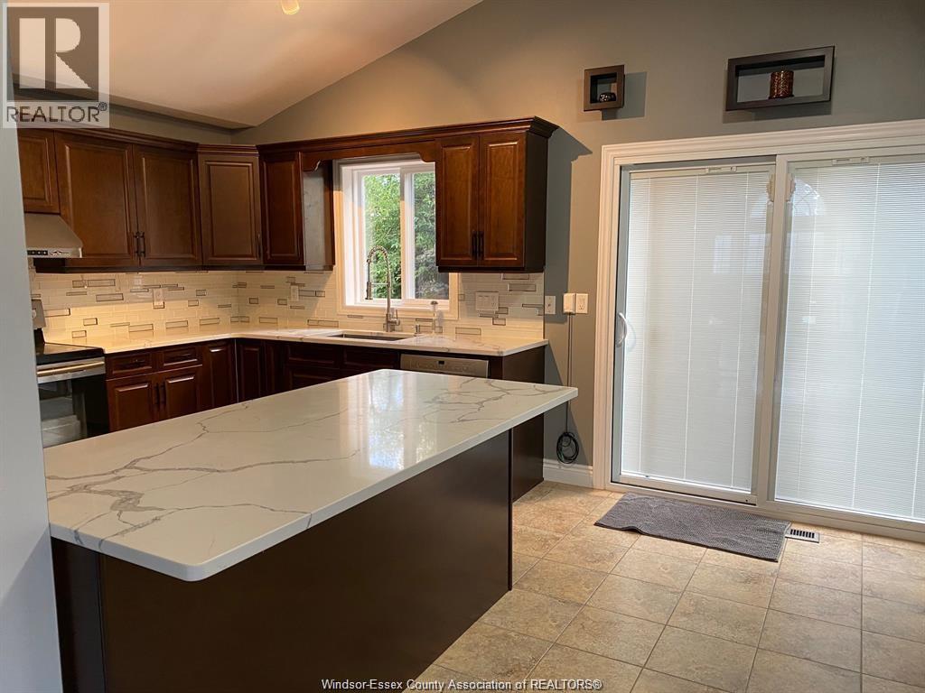 2665 Preston Court, Windsor, Ontario  N9E 4N8 - Photo 6 - 26004419