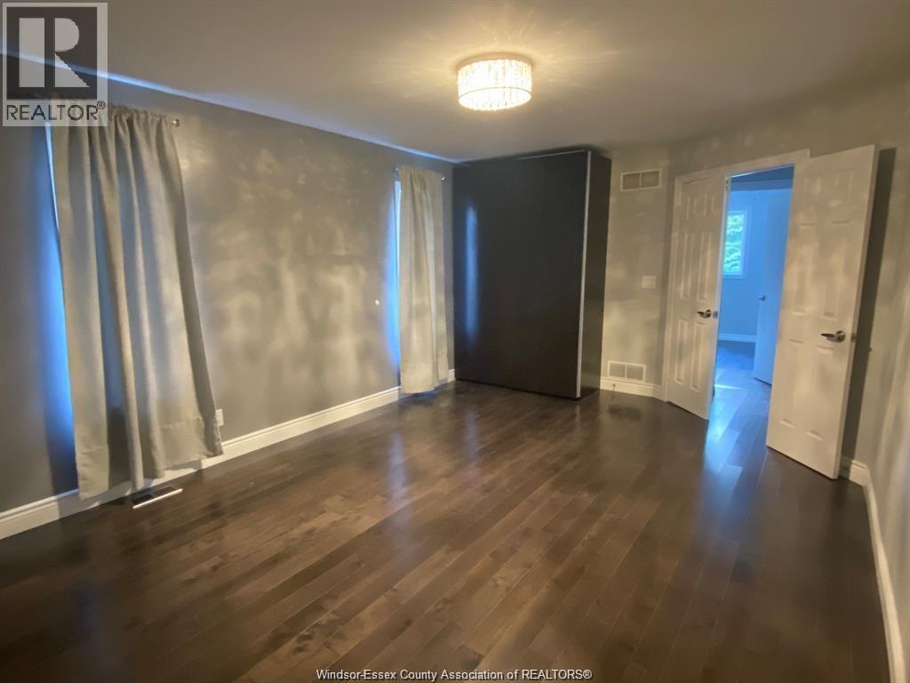 2665 Preston Court, Windsor, Ontario  N9E 4N8 - Photo 7 - 26004419