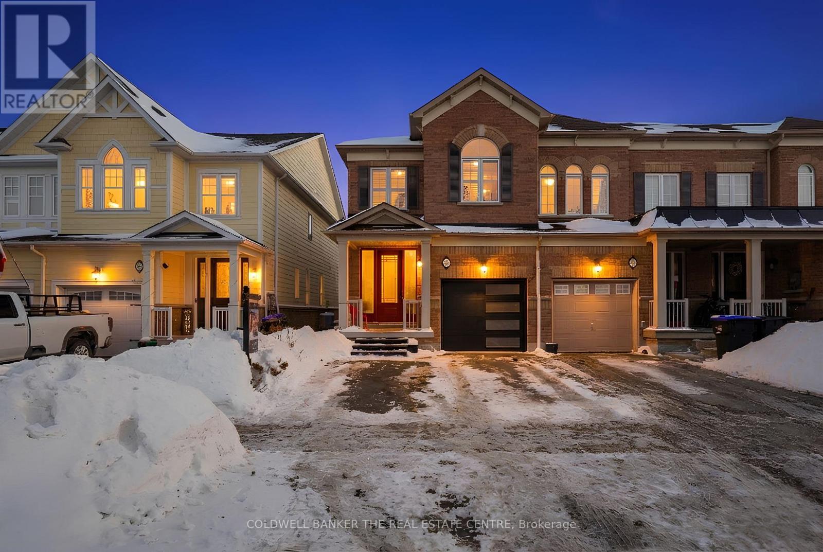 45 Gosnel Circle, Bradford West Gwillimbury, Ontario  L3Z 2P5 - Photo 2 - N12841038