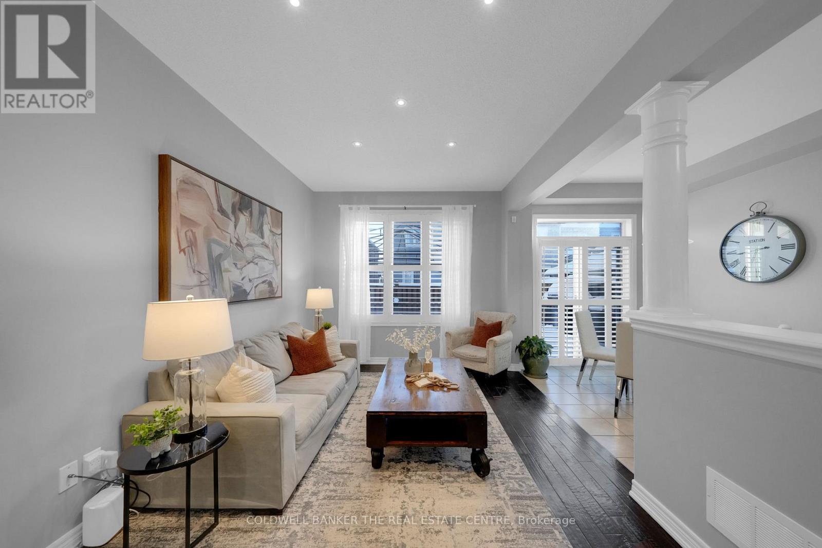 45 Gosnel Circle, Bradford West Gwillimbury, Ontario  L3Z 2P5 - Photo 8 - N12841038