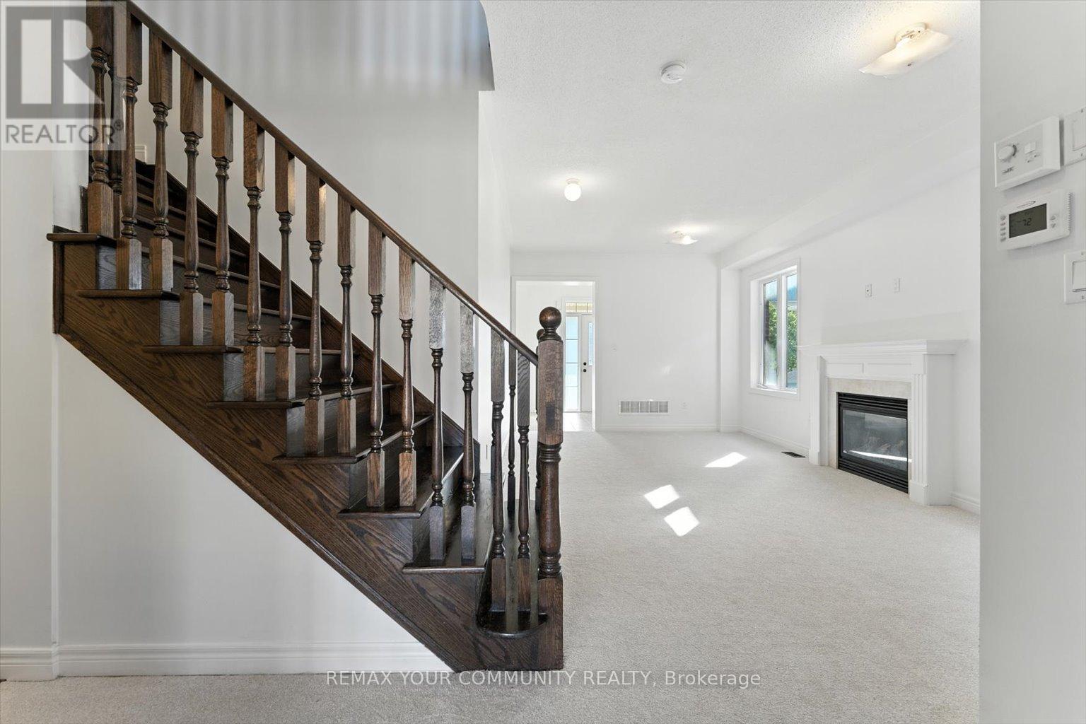 23 Lucida Court, Whitchurch-Stouffville, Ontario  L4A 1S1 - Photo 12 - N12841060