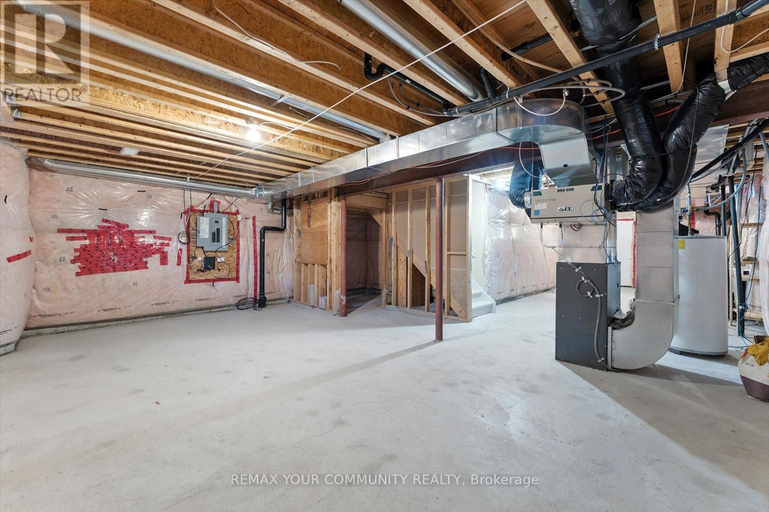 23 Lucida Court, Whitchurch-Stouffville, Ontario  L4A 1S1 - Photo 33 - N12841060