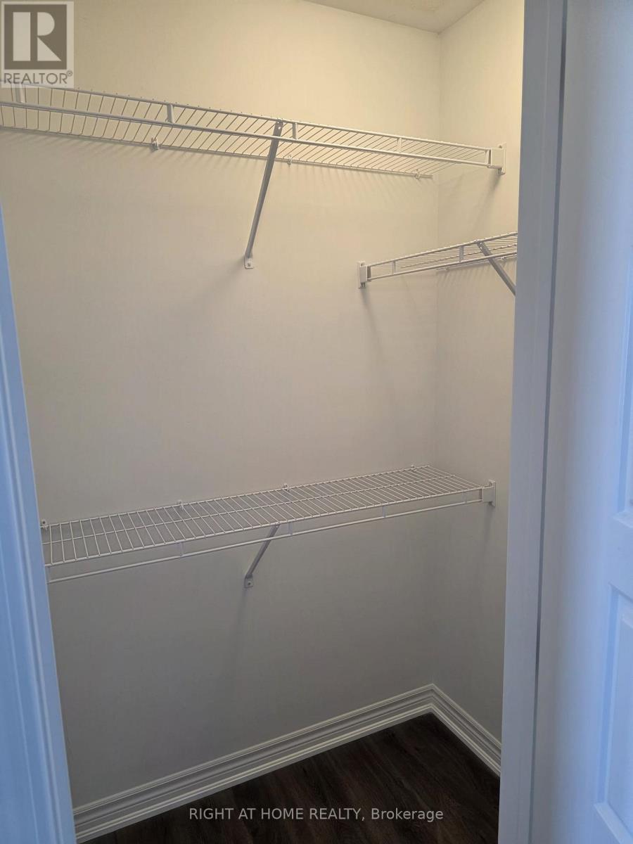 84 Yorkshire Drive, Barrie, Ontario L9J 1B5 - Photo 15 - S12841182