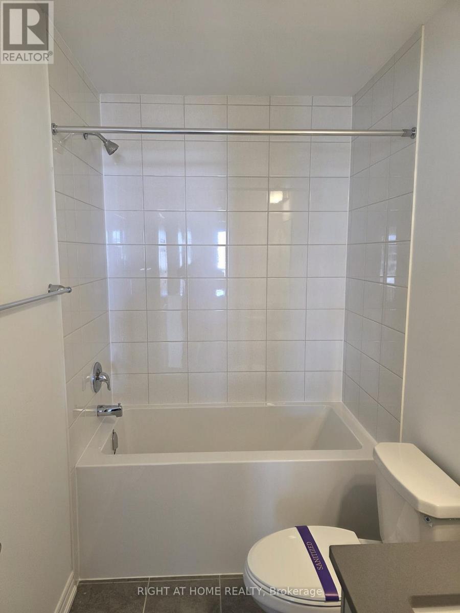 84 Yorkshire Drive, Barrie, Ontario L9J 1B5 - Photo 21 - S12841182