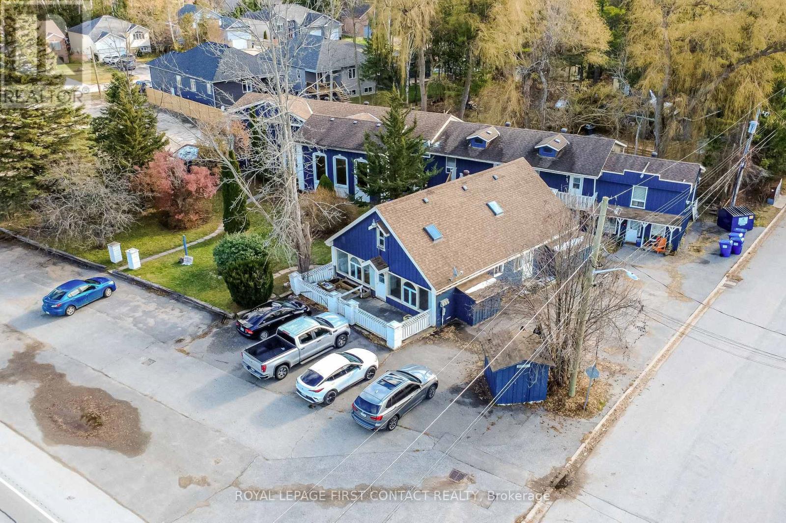 3071 Mosley Street, Wasaga Beach, Ontario  L9Z 1W7 - Photo 2 - S12841200