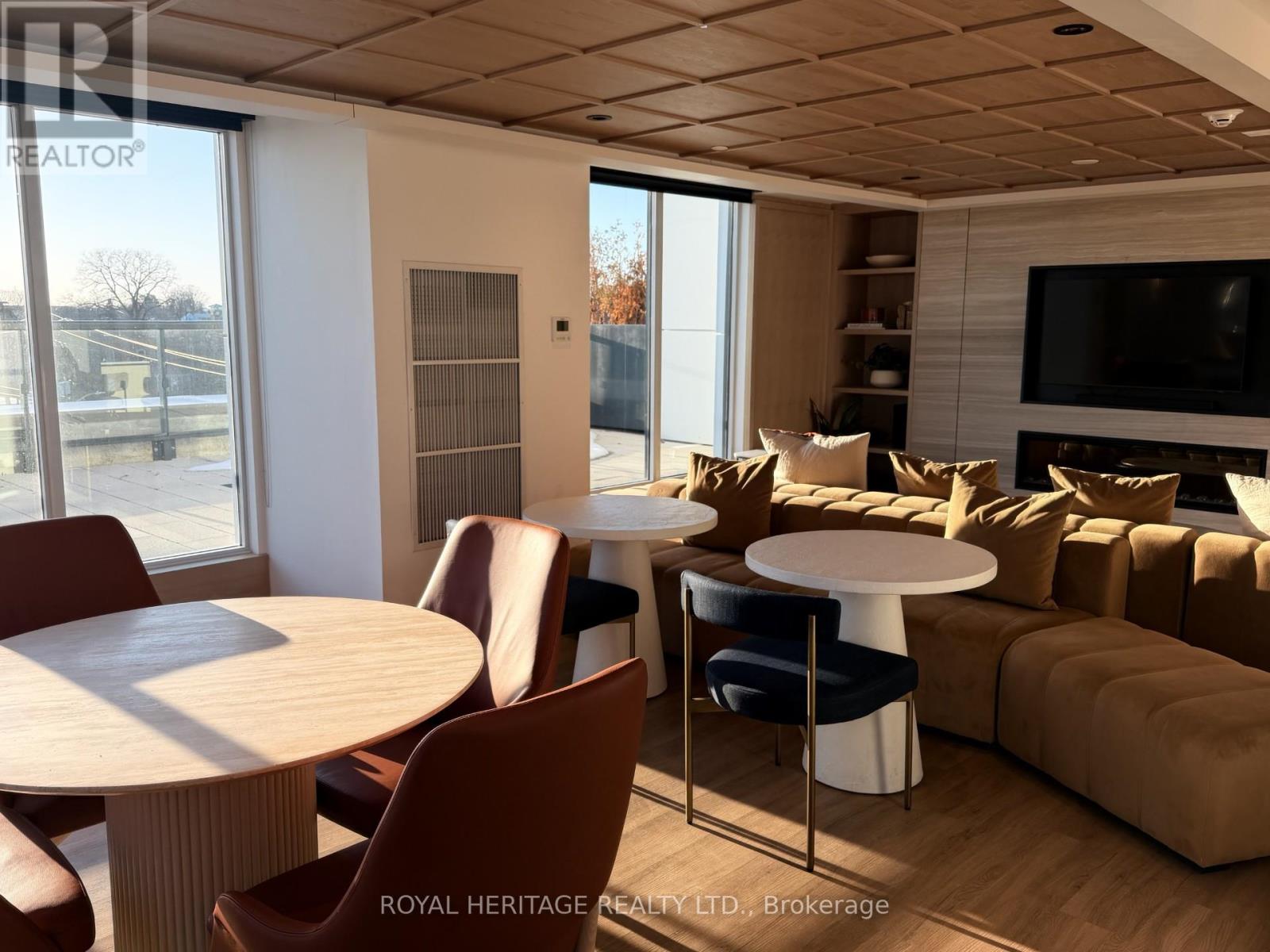 602 - 201 Brock Street S, Whitby (Downtown Whitby), Ontario  L1N 0P8 - Photo 33 - E12815010