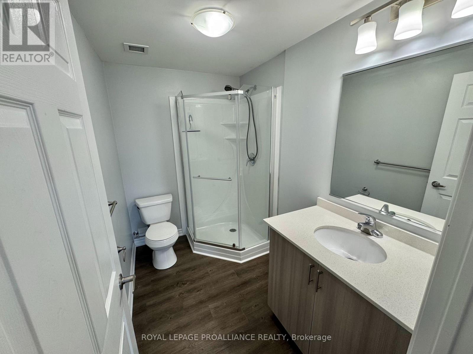 302 - 290 Liberty Street N, Clarington, Ontario  L1C 0V5 - Photo 12 - E12839786