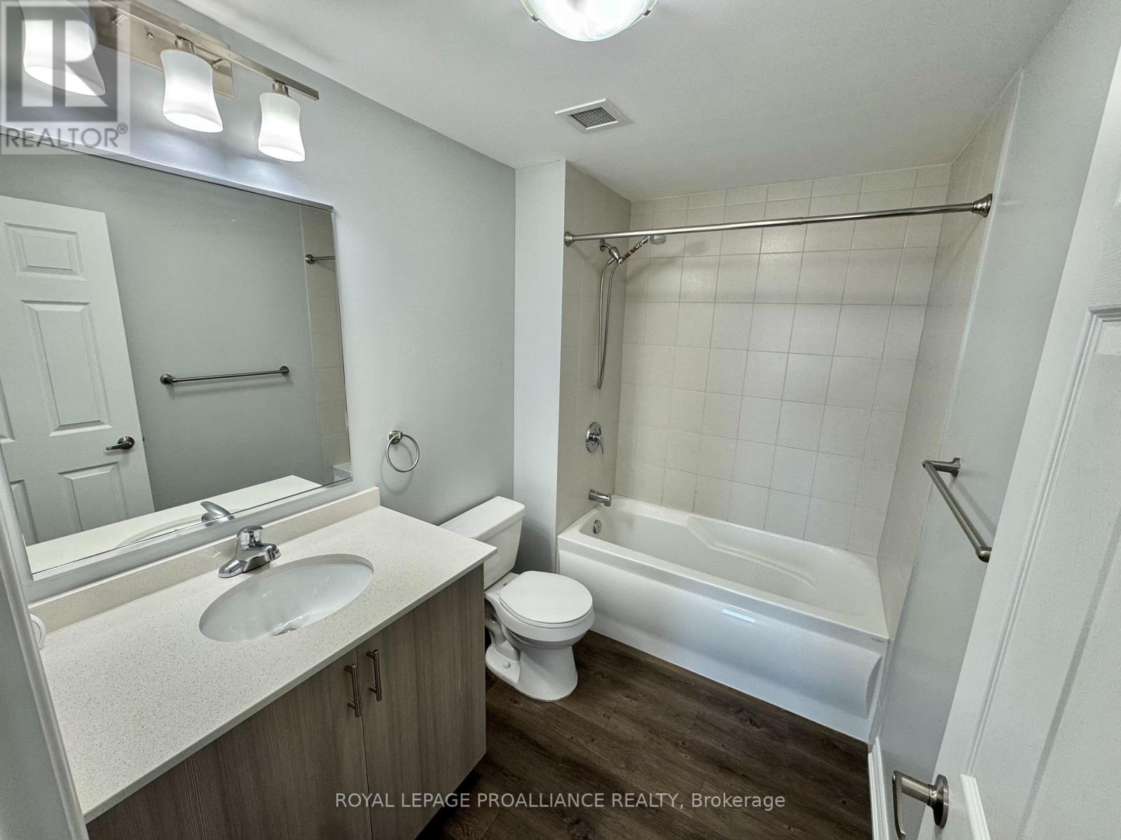 302 - 290 Liberty Street N, Clarington, Ontario  L1C 0V5 - Photo 13 - E12839786