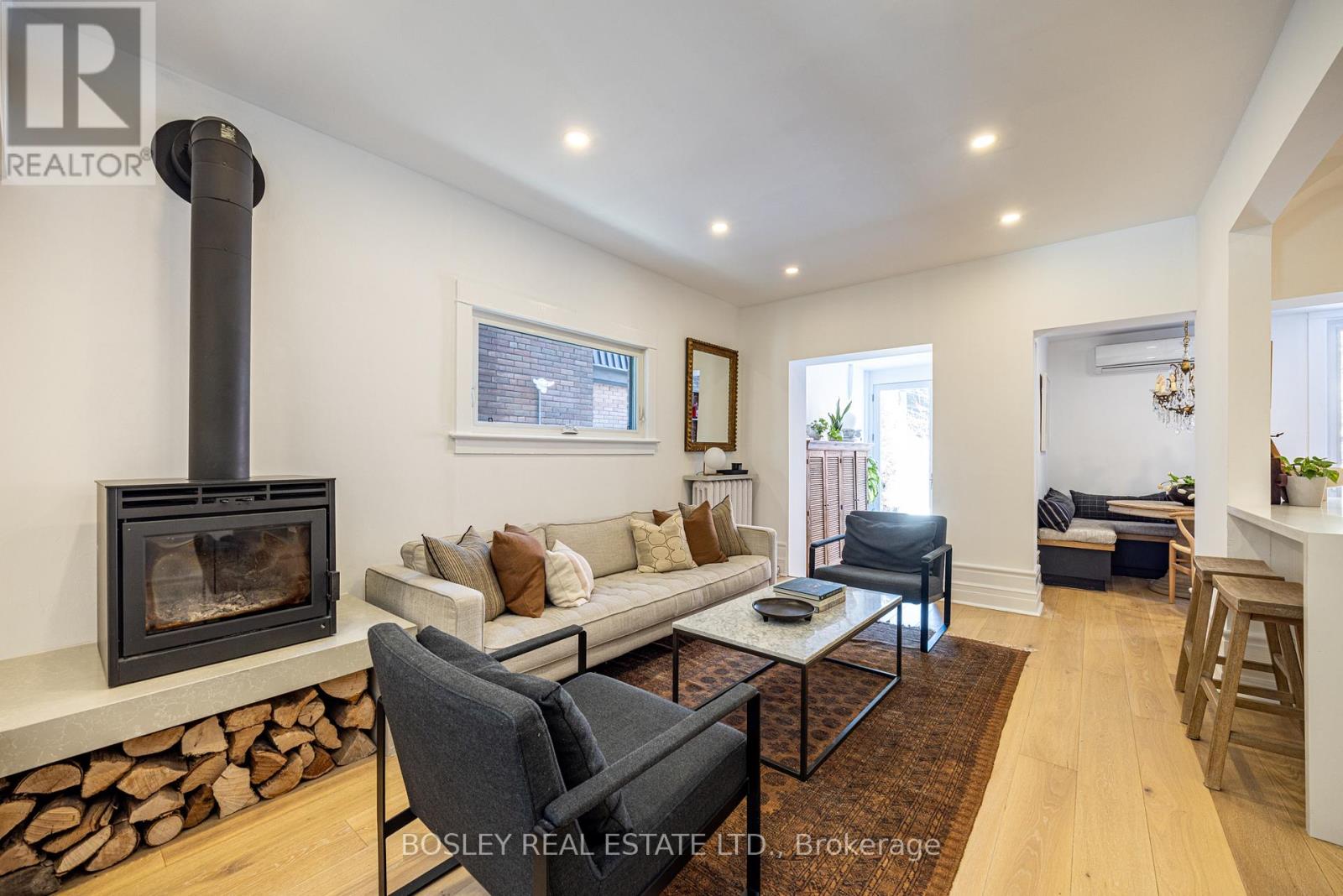 110 Grenadier Road, Toronto, Ontario  M6R 1R4 - Photo 13 - W12839176