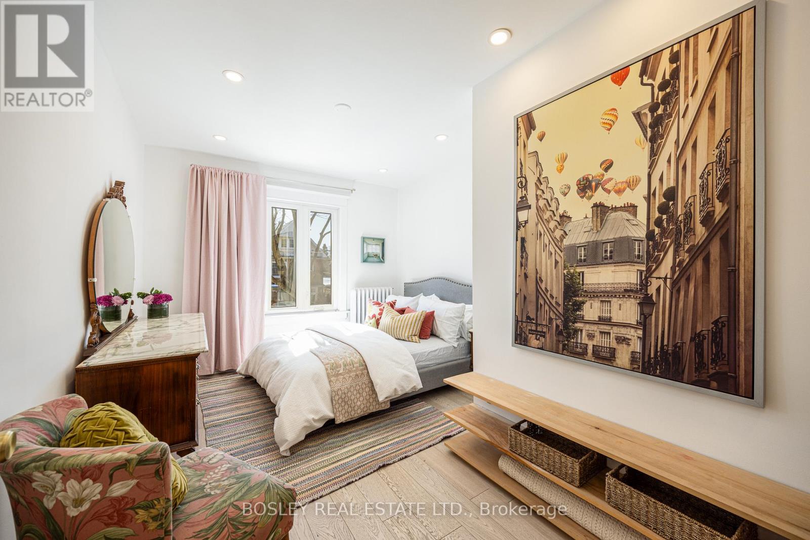 110 Grenadier Road, Toronto, Ontario  M6R 1R4 - Photo 22 - W12839176