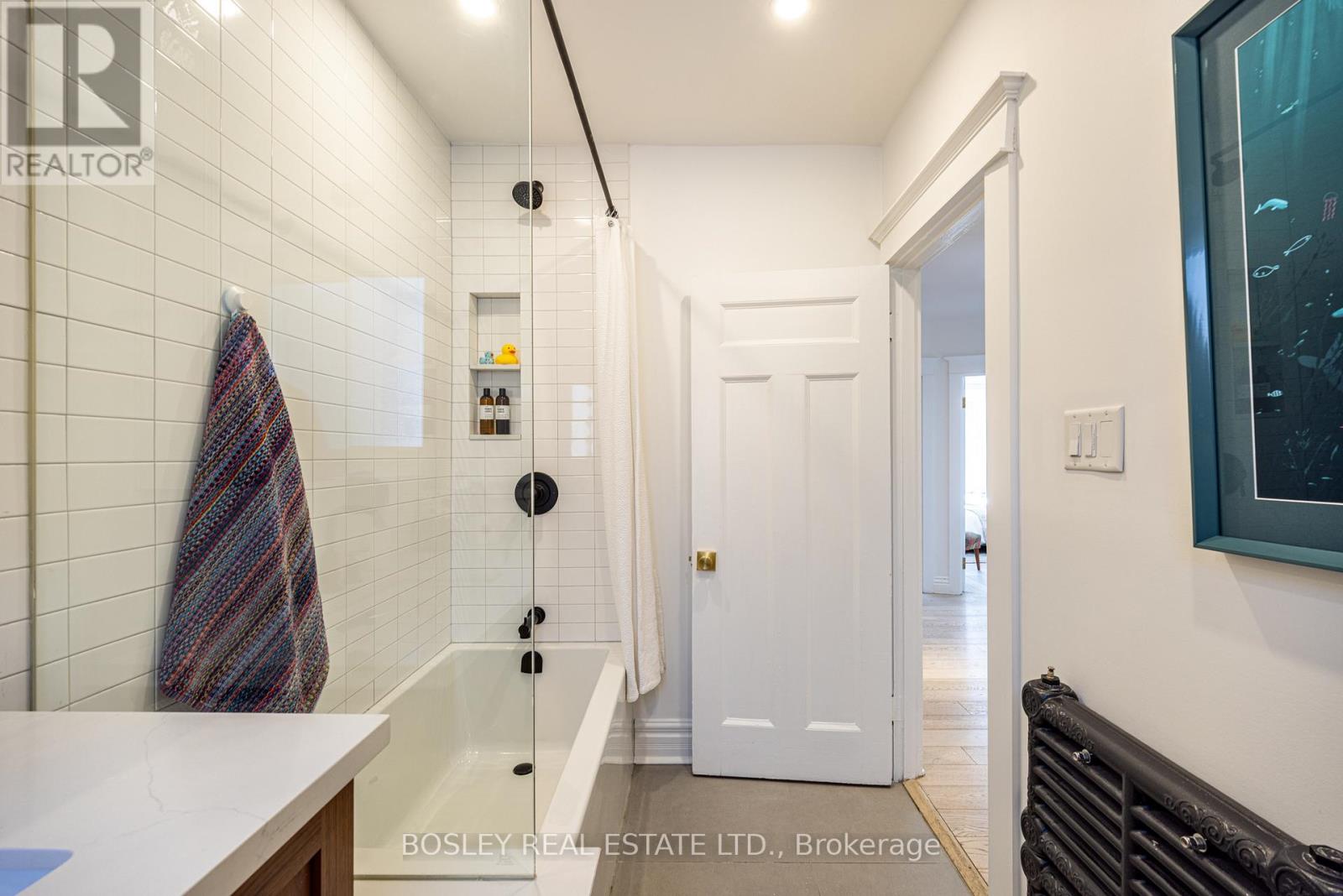 110 Grenadier Road, Toronto, Ontario  M6R 1R4 - Photo 29 - W12839176