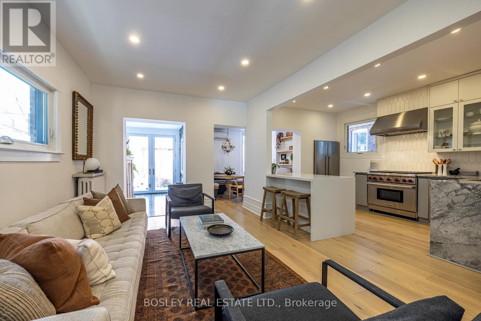 110 Grenadier Road, Toronto, Ontario  M6R 1R4 - Photo 7 - W12839176