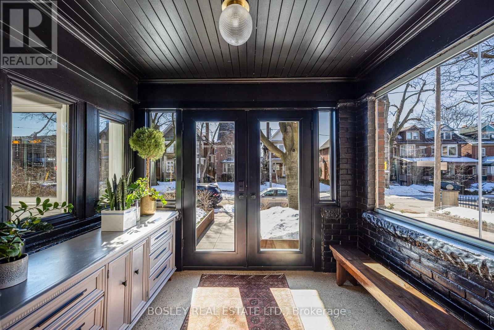 110 Grenadier Road, Toronto, Ontario  M6R 1R4 - Photo 19 - W12839176